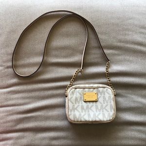 Michael Kors crossbody purse